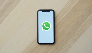 Cara Menambah Kontak di WhatsApp