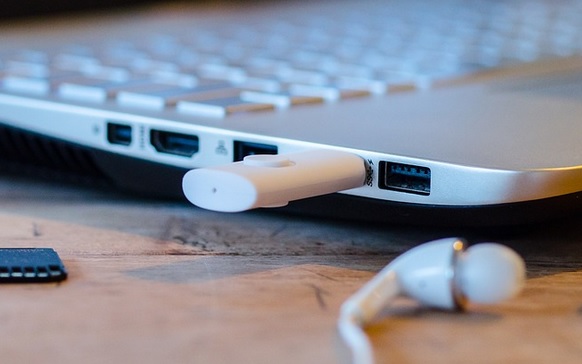 Lepas USB Yang Tersambung Solusi Sistem Missing