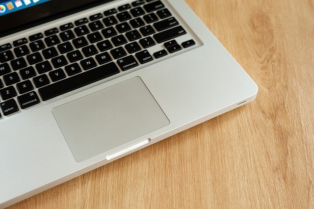 Pakai Software di Laptop