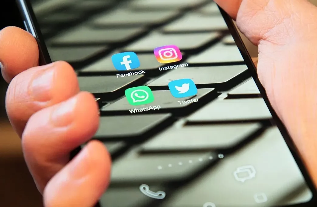 Solusi WhatsApp Tidak Bisa Login