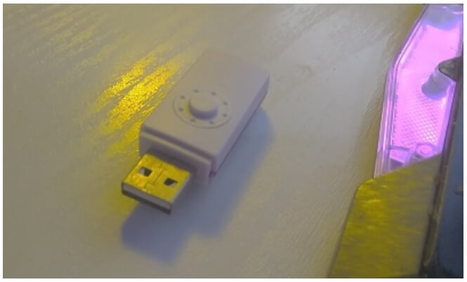 Contoh Card Reader Memori Card