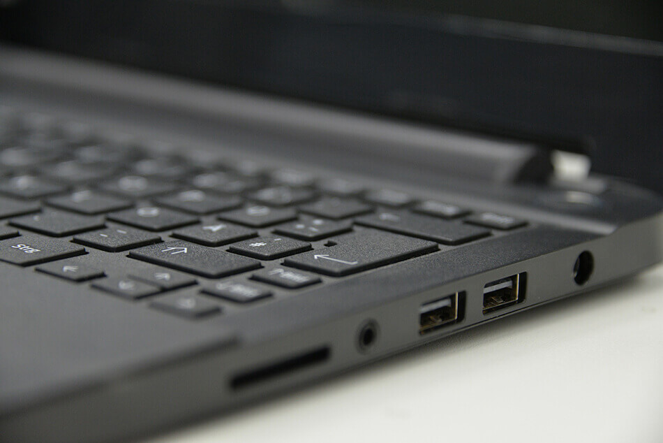 Ganti Port USB Untuk Dipakai Install