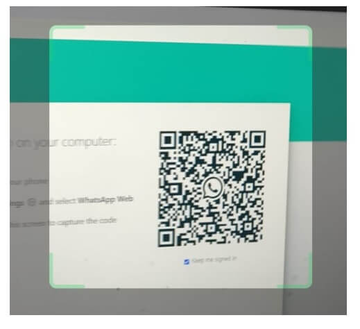 Arahkan Kamera ke Kode QR