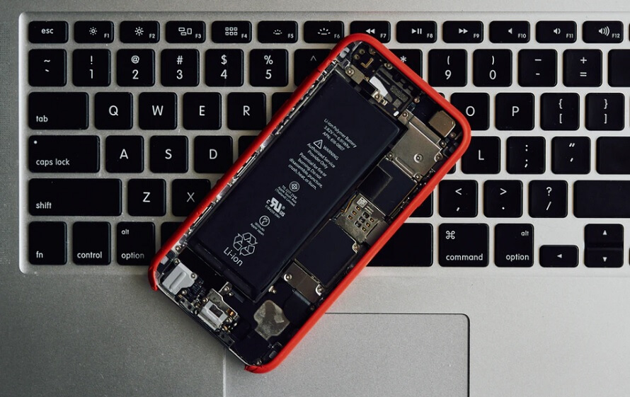 Lepas Baterai HP Terlebih Dulu