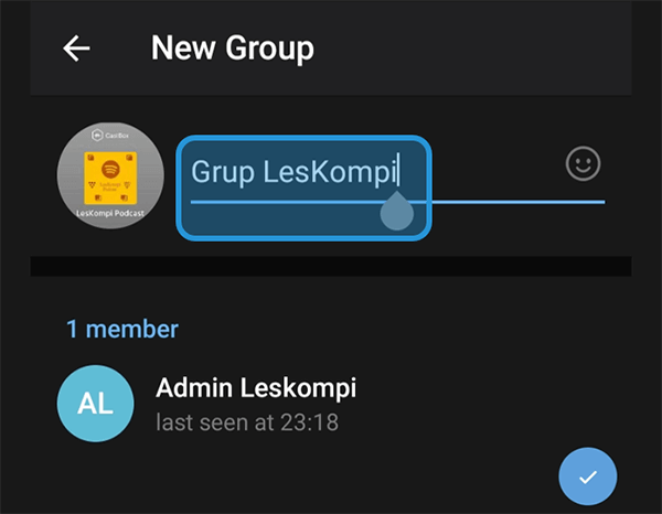 Atur Nama Grup
