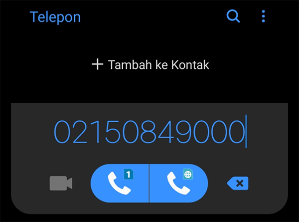 Menghubungi Call Center GoJek