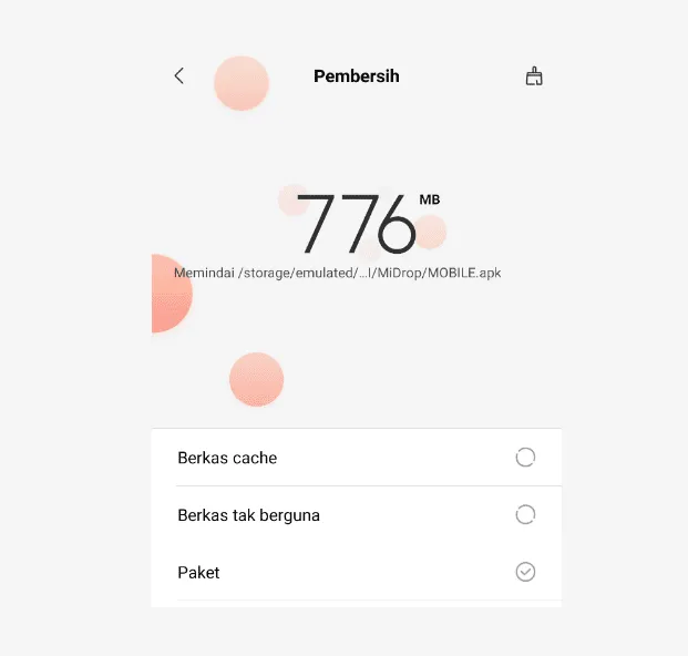 Memakai Aplikasi Pembersih Sampah HP